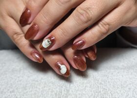 Magnetický gel a podzimní motivy – Nehty inspirace – Nehty Ilona