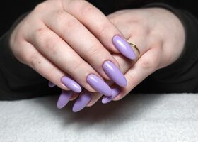 Fialkové dlouhé nehty – Modeláž nehtů Brno – Nehty Ilona
